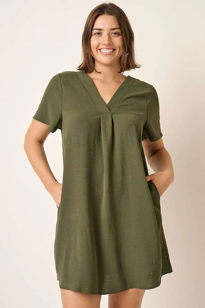 Plus Size Mittoshop Airflow V-Neck Short Sleeve Envelope Dress