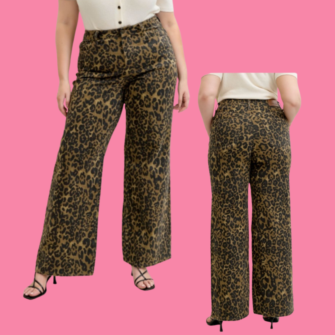 Plus Size Judy Blue Wide Leg Cheetah Dark Denim Printed Jeans