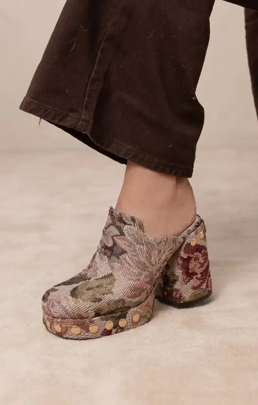 Retro Tapestry Platform Clog Mule
