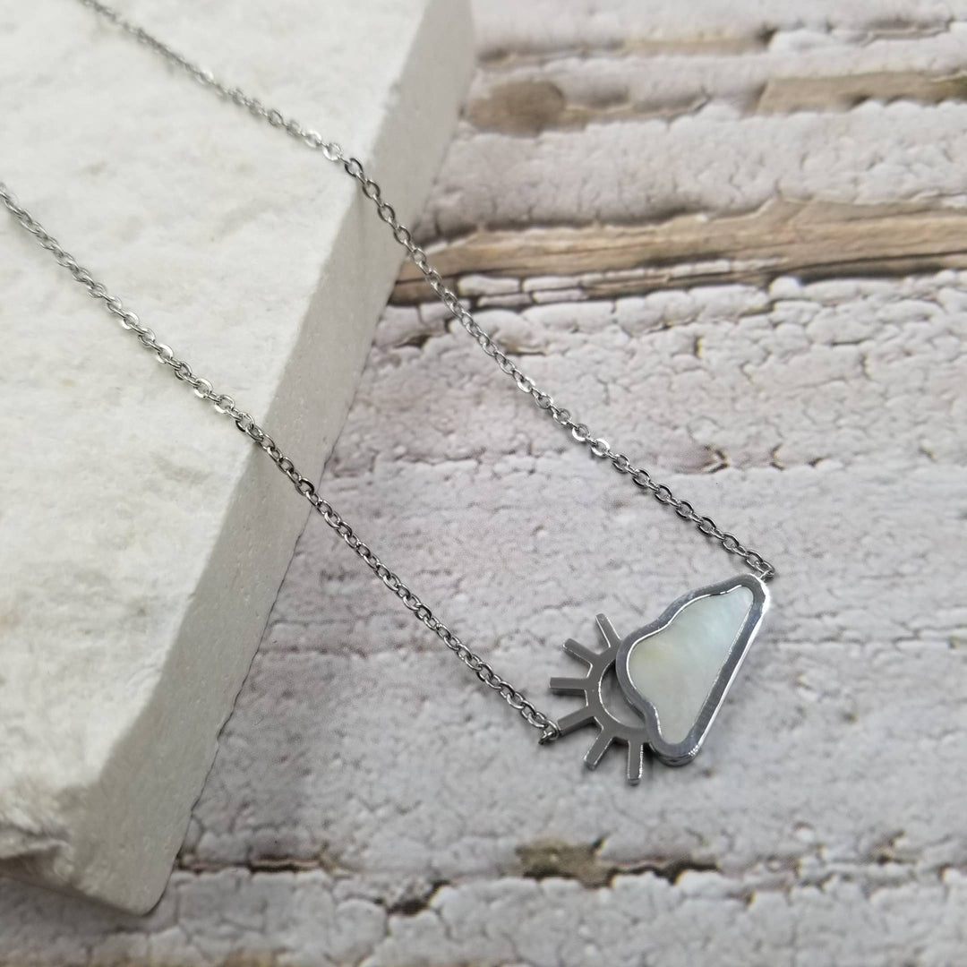 Sun Cloud Pendant Necklace With Shell in Silver