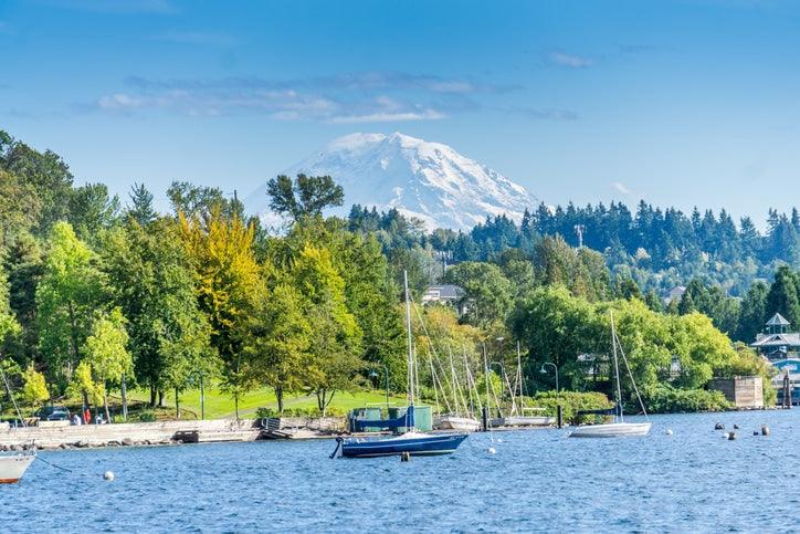 Renton, Washington: A Gem of the Pacific Northwest - Esme and Elodie