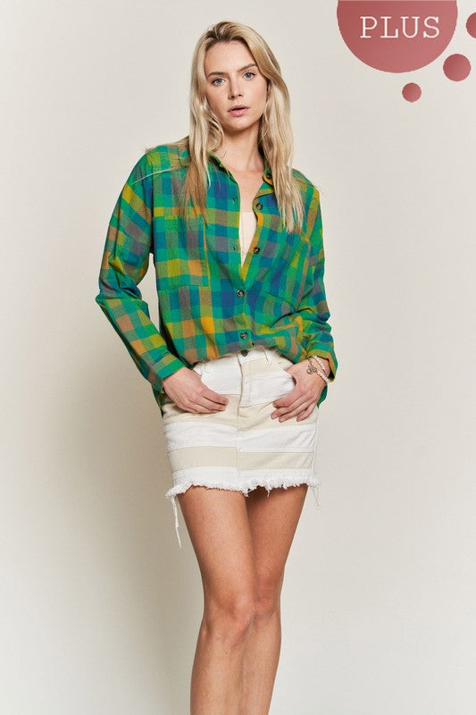 Plus Size J.NNA button plaid top in grass green