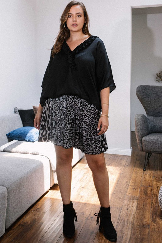 Plus Size Mini Pleated Mix Mini Skirt