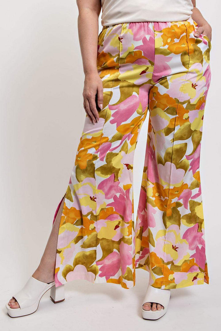 Plus Size Pintucked Slit Pants in Pink Floral