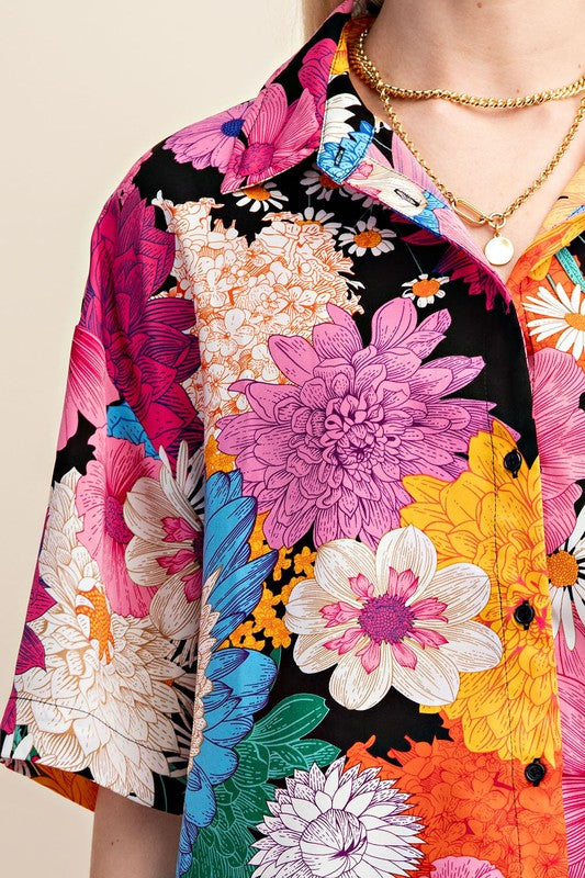 Women's Gigio floral cropped button up top