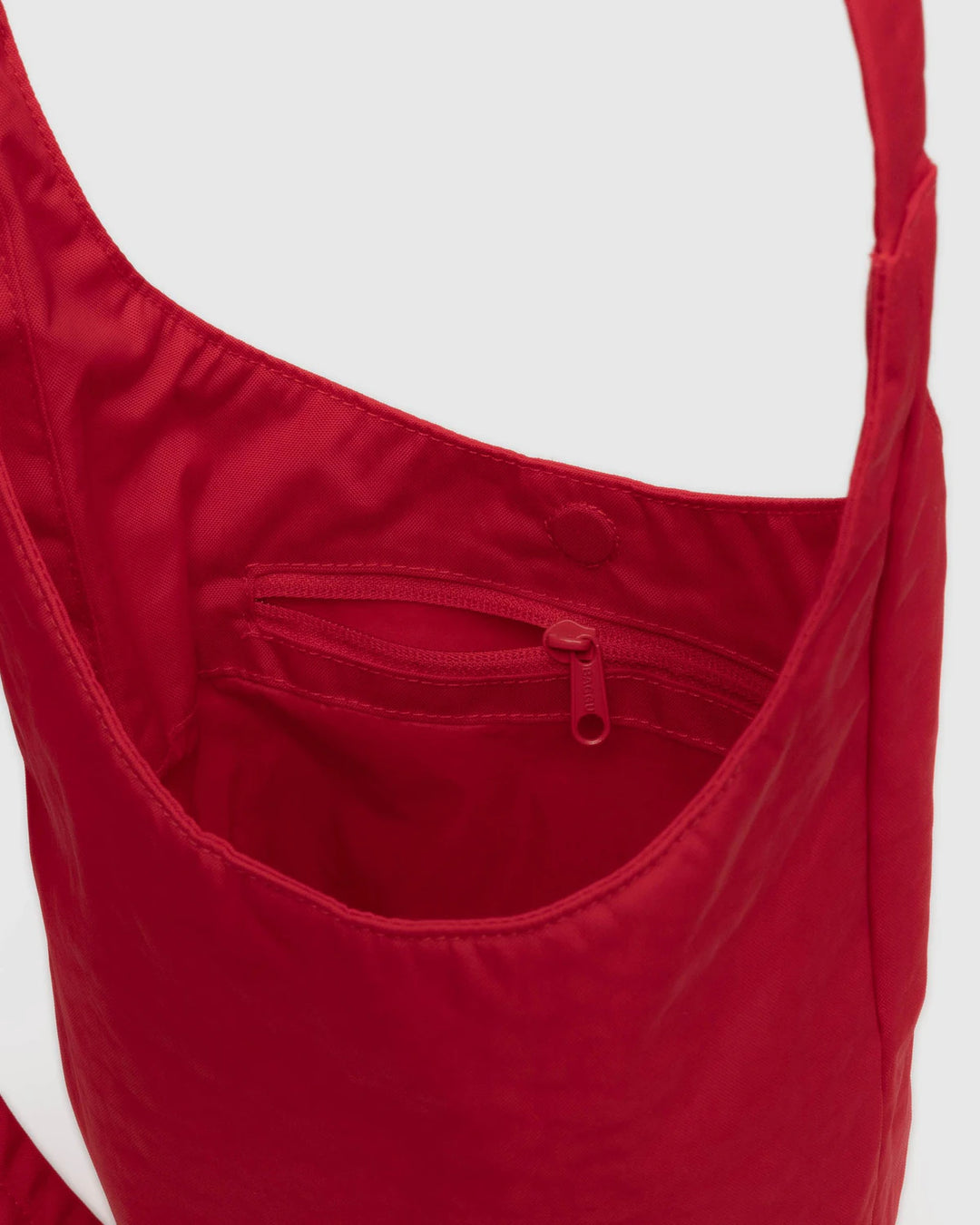 BAGGU- NSmall Nylon Sling Purse- Candy Apple