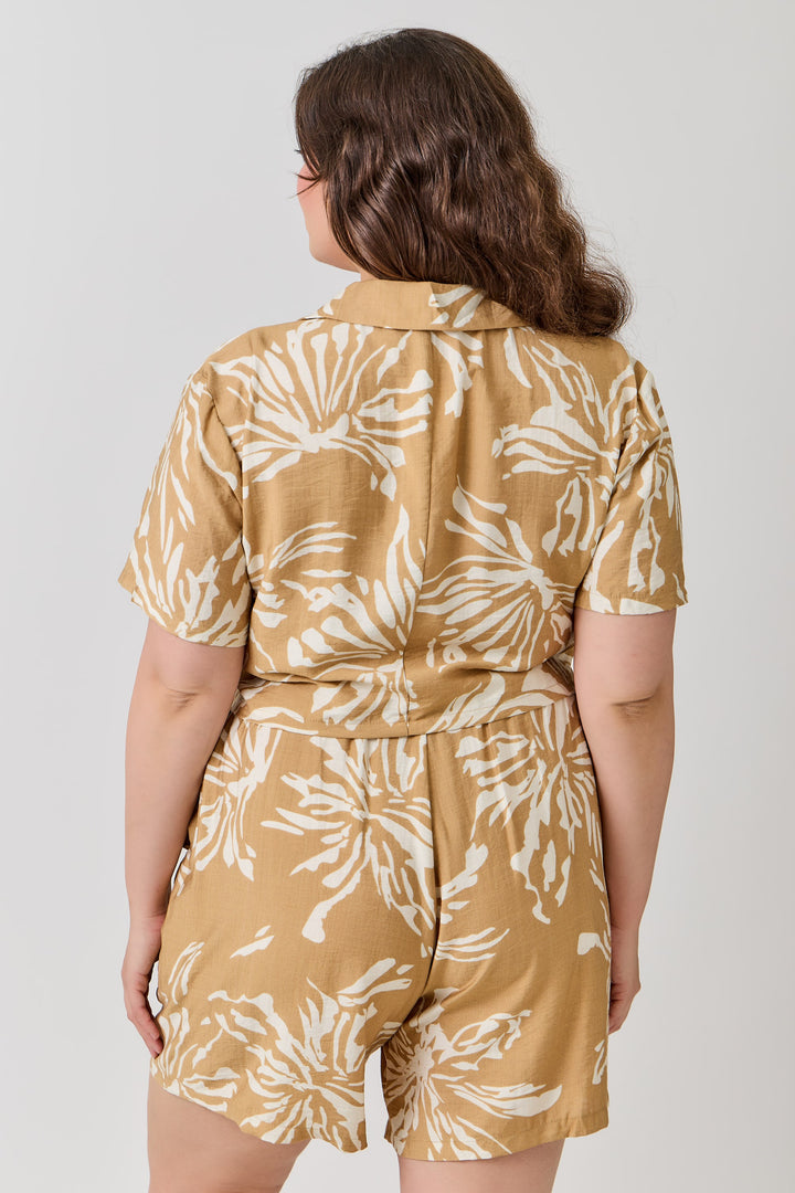 Plus Size Womens Leaf-Print Button-Down Set