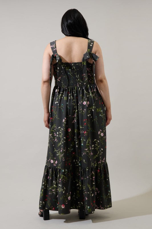 Plus Size Sugar Lips Smocked Charcoal Floral