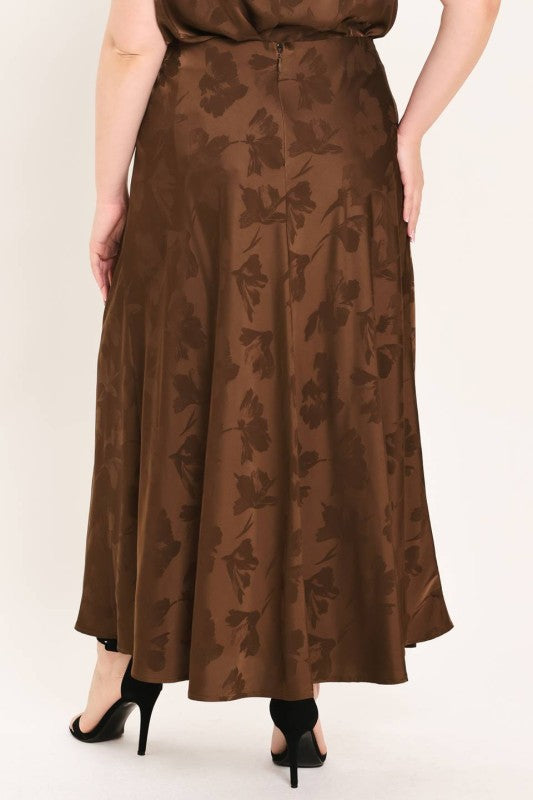 Plus Size Woven Jacquard Midi Skirt