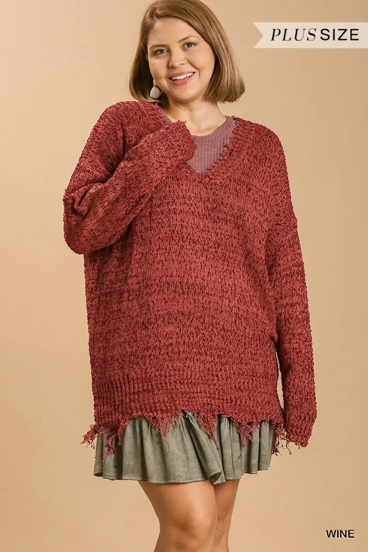 Plus Size V-Neck Long Sleeve Knit Pullover Sweater with Frayed Hem