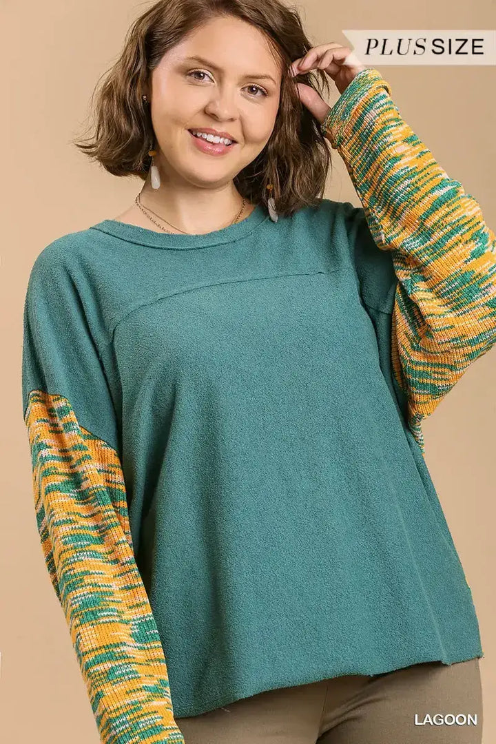 Plus Size French Terry and Multicolored Cut & Sew Fabric Pullover Sweater with Raw Hem