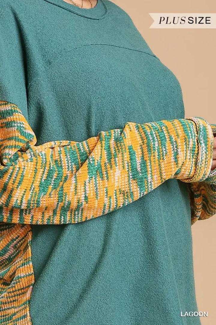 Plus Size French Terry and Multicolored Cut & Sew Fabric Pullover Sweater with Raw Hem