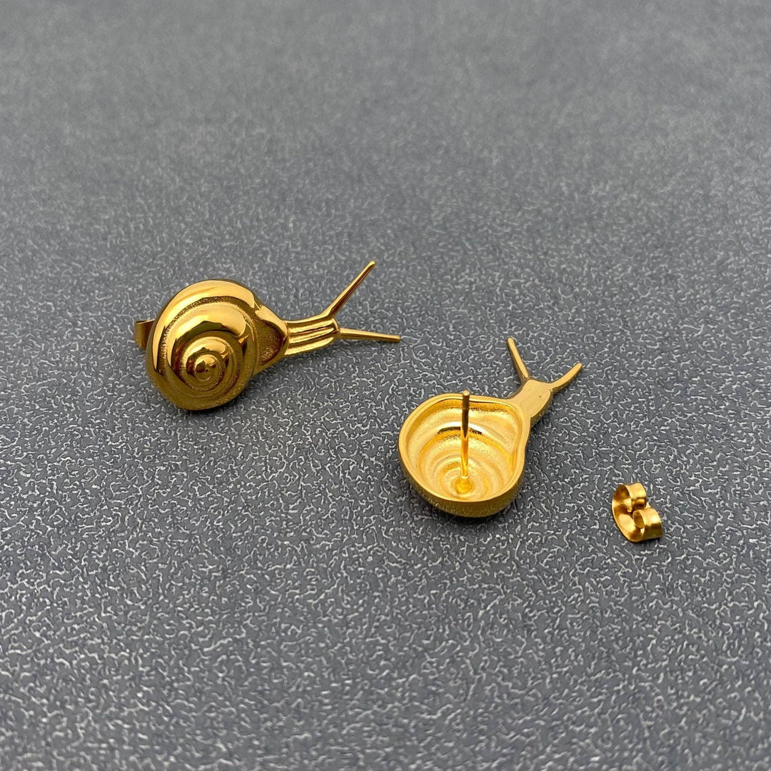 Mio Queena - 18K Gold Plated Stainless Steel Snail Stud Earrings - FGS