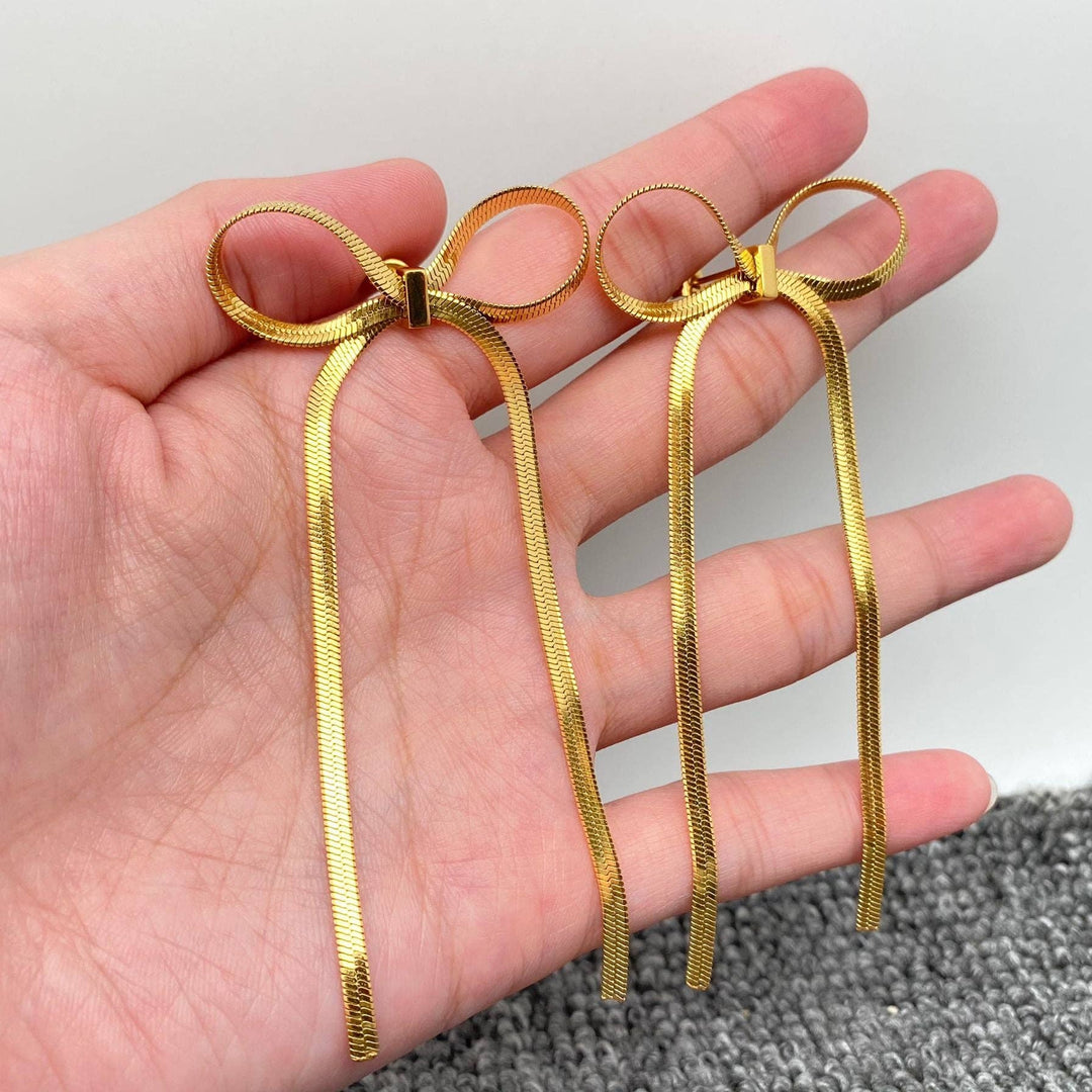 Mio Queena - FGS - Chain Fringe Bow 18K Gold Plated SS Earrings: Golden