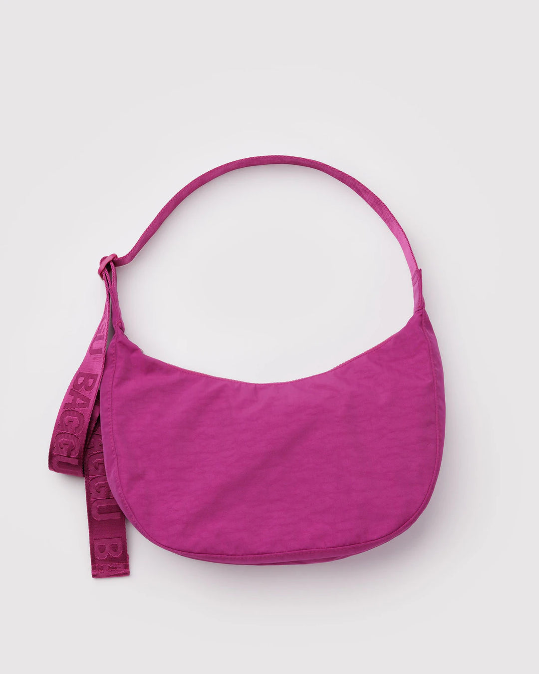 Baggu- Medium Crescent Bag in Deep Fuschia