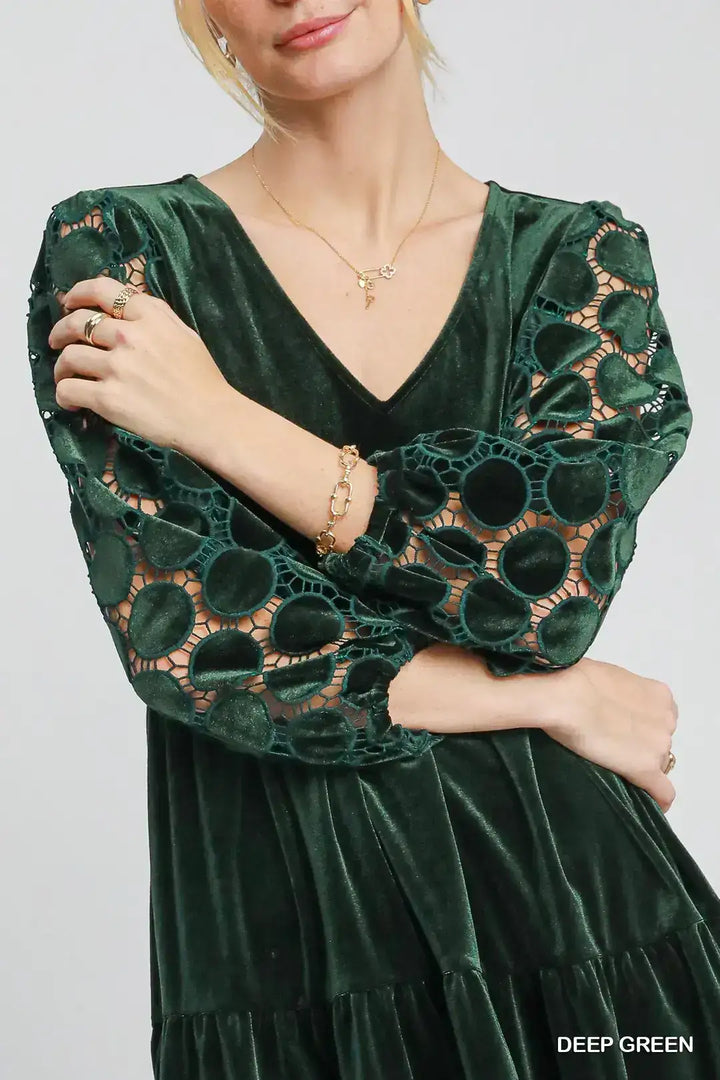 Womens Hunter Velvet Lace Sleeve Dress