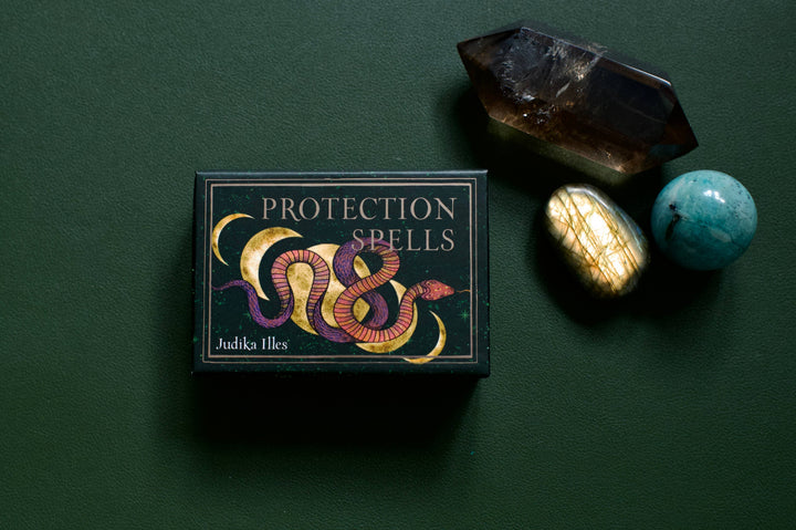 Protection Spells: 36 Cards for Magical Self-Defense (Mini)