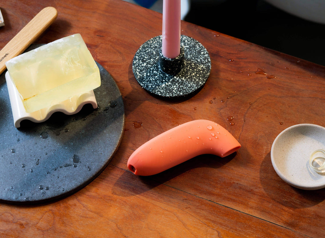 Dame Products - Aer, Suction Toy