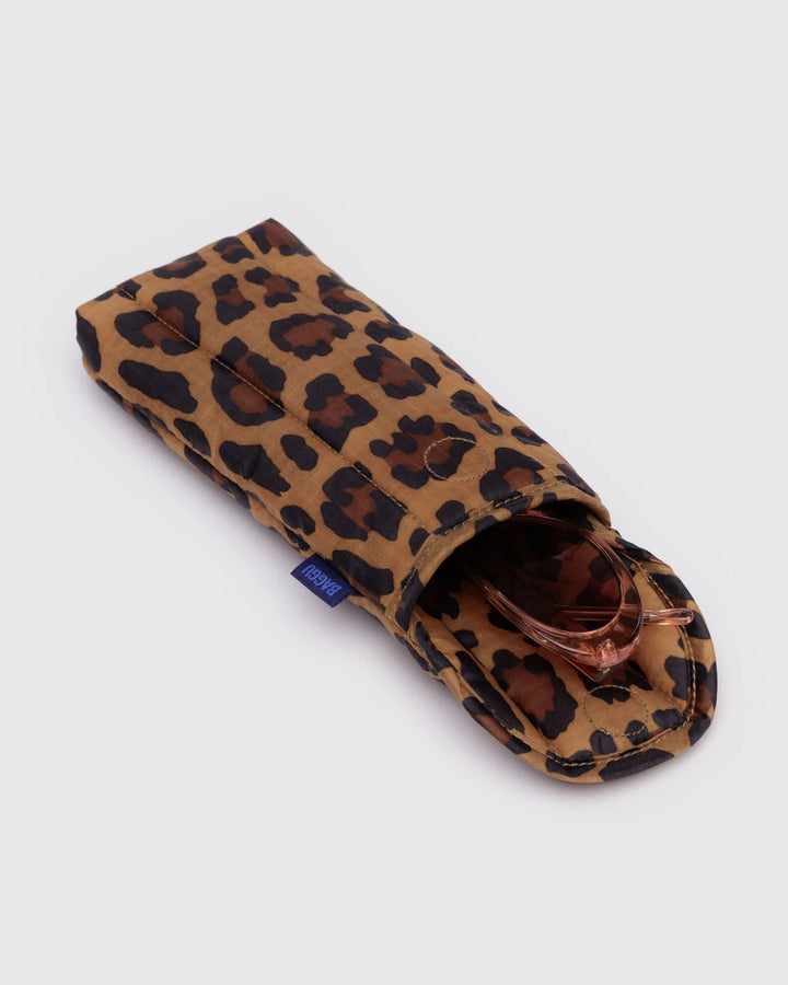 BAGGU- Puffy Sleeve Glasses Case Leopard