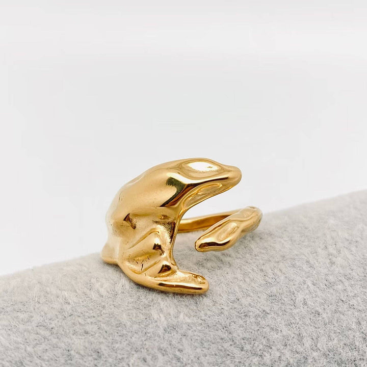 Mio Queena - Irregular Texture Design 18K Gold Plated