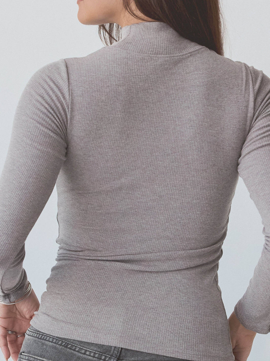 Klassy - Ribbed Turtleneck Long Sleeve: Black / 2XL