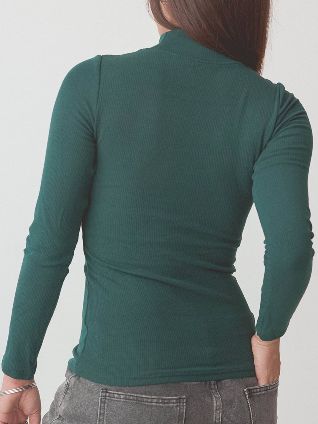 Klassy - Ribbed Turtleneck Long Sleeve: Black / 2XL