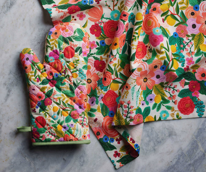 Rifle Paper Co. - Garden Party Oven Mitt