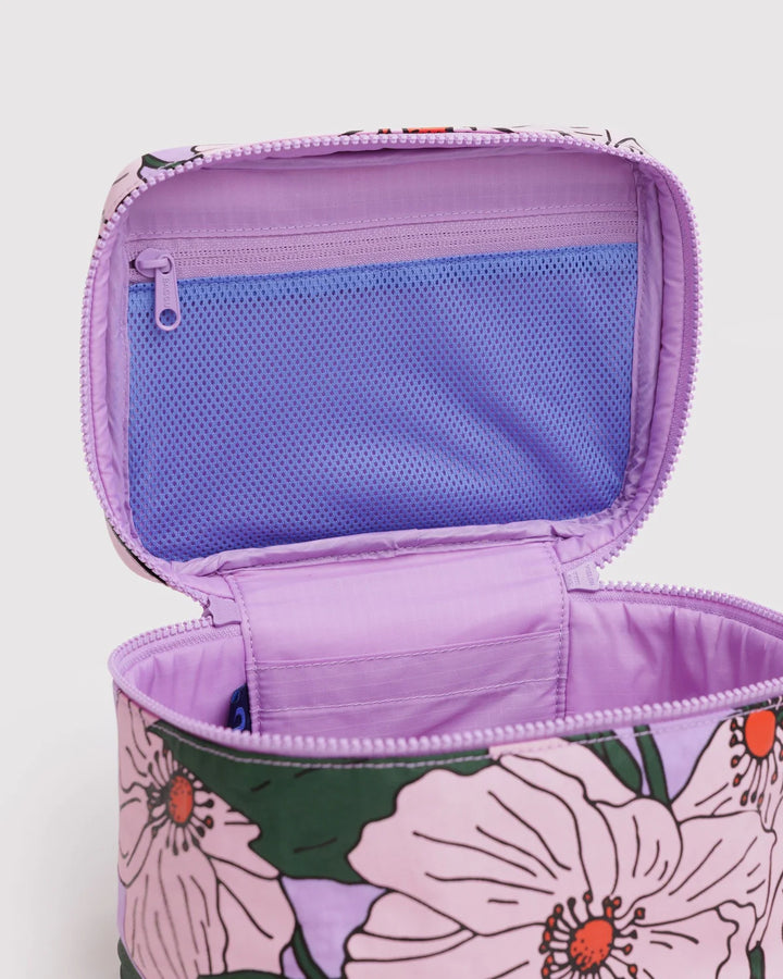 BAGGU- Large Pink Poppy Cosmetic Case