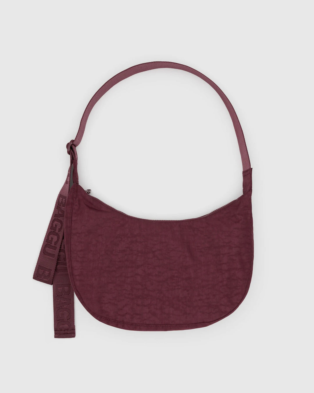 Baggu- Medium Crescent Bag in Mahogany