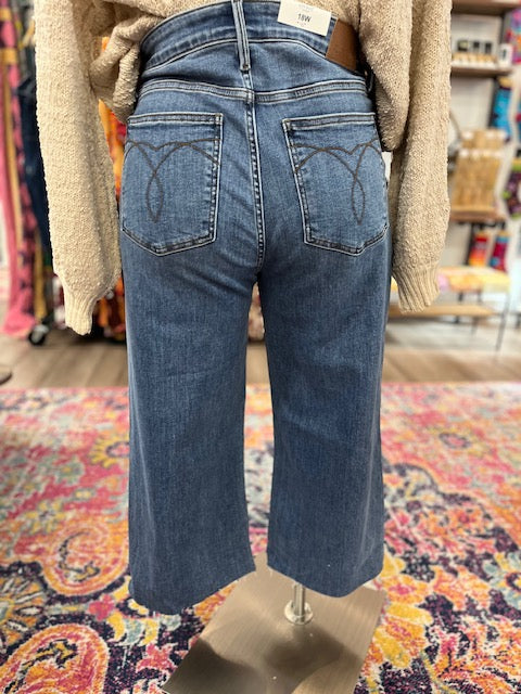 Judy Blue PLUS Wide Leg JB82684MD