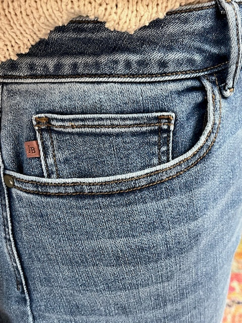 Judy Blue PLUS Wide Leg JB82684MD