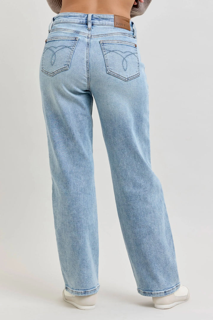 Womens Judy Blue Straight Leg Petite