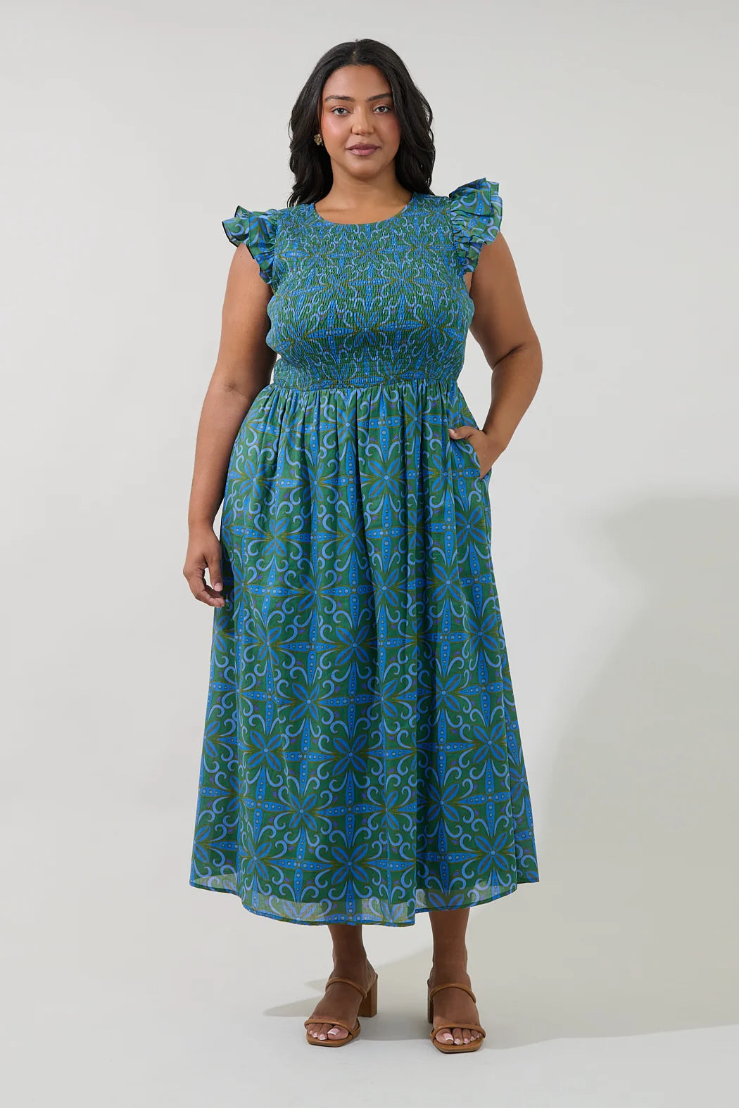 Plus Ezme Smocked Maxi Dress Floral