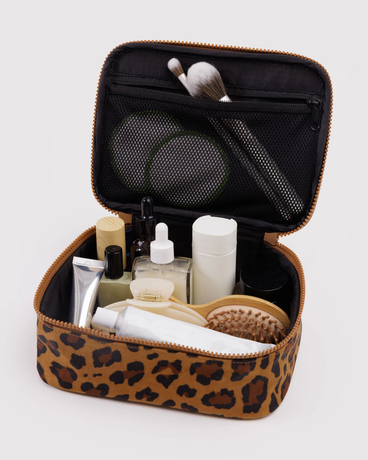 Baggu- Small Cosmetic Case Leopard