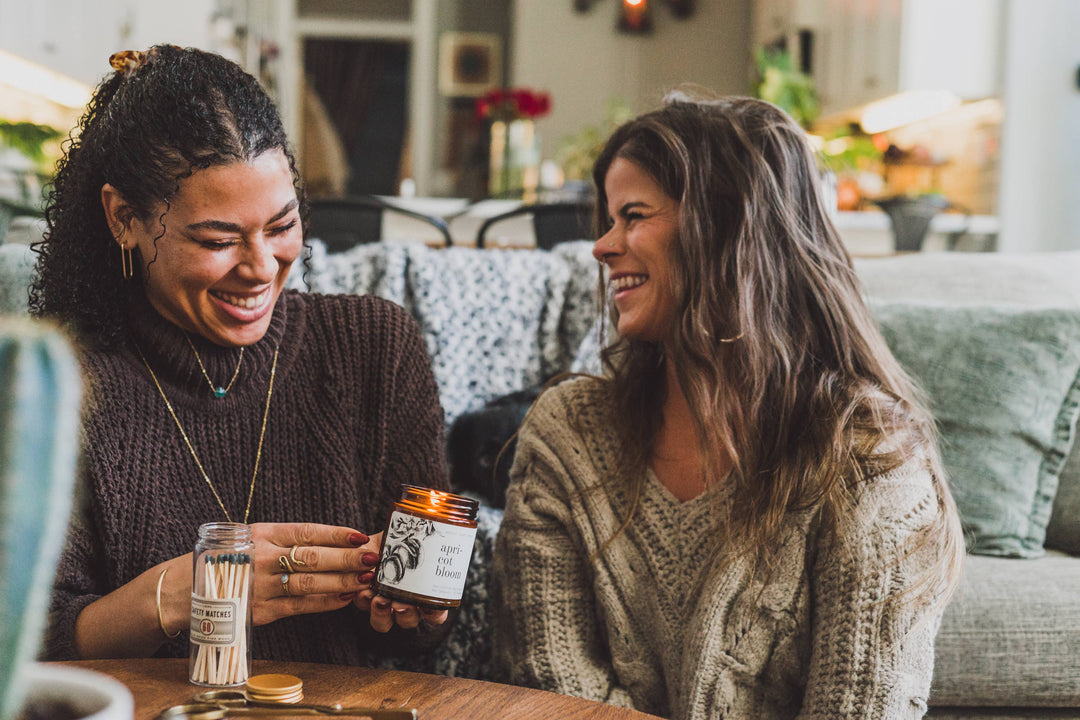Broken Top Brands - Apricot Bloom - 9 oz Soy Candle - Esme and Elodie