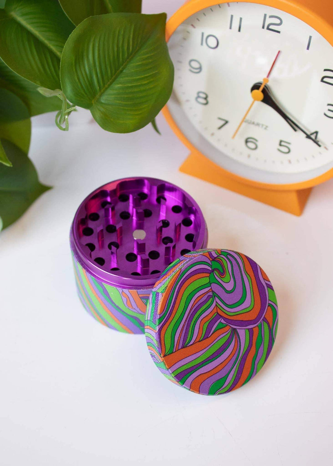 Canna Style - PSYCHEDELIC GRINDER - Esme and Elodie