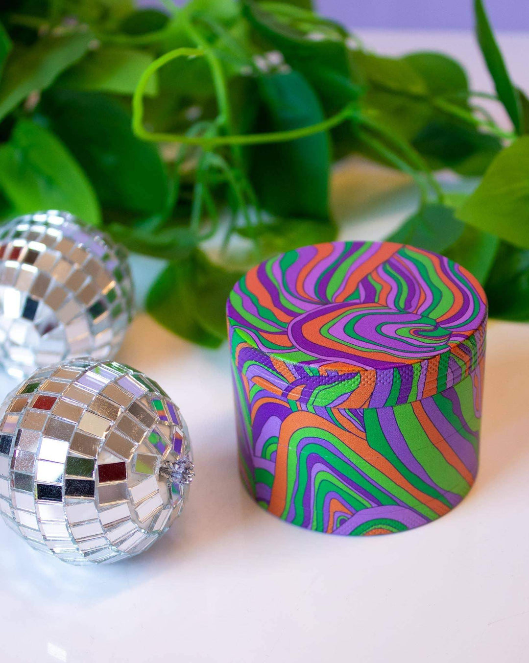 Canna Style - PSYCHEDELIC GRINDER - Esme and Elodie