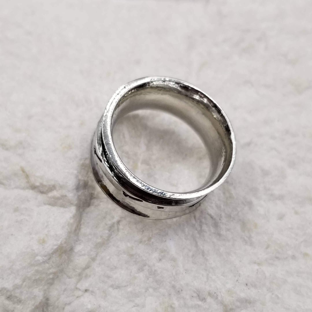 Carved Dandelion Fidget Ring in Silver - Esme and Elodie