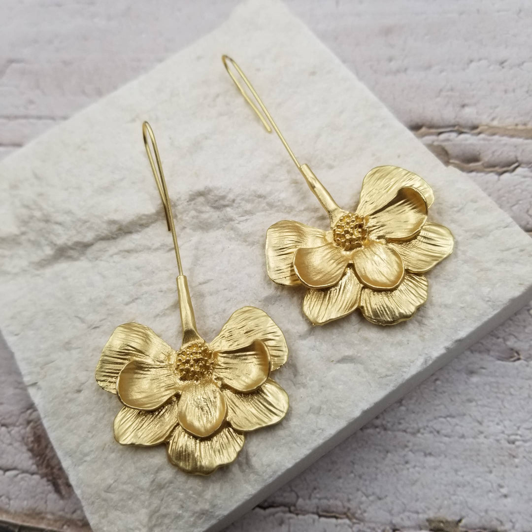 Treasure Wholesale - Blooming Flower Earrings