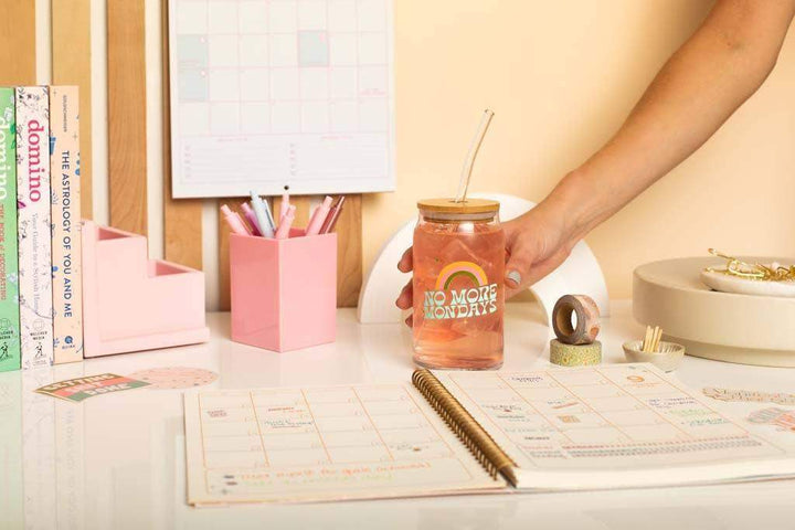 Can Glass w/Lid + Straw: Carnival Check
