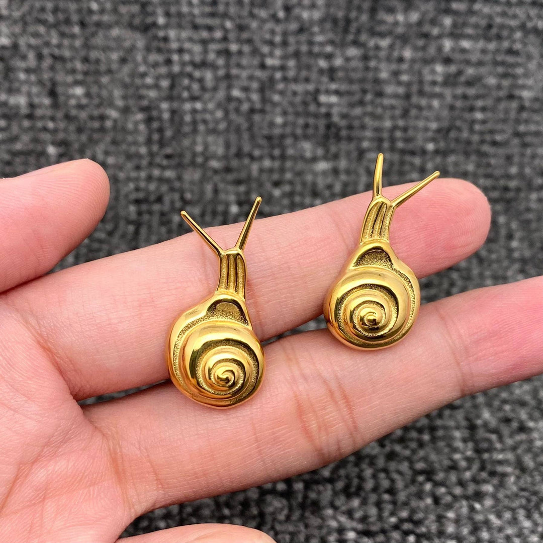 Mio Queena - 18K Gold Plated Stainless Steel Snail Stud Earrings - FGS