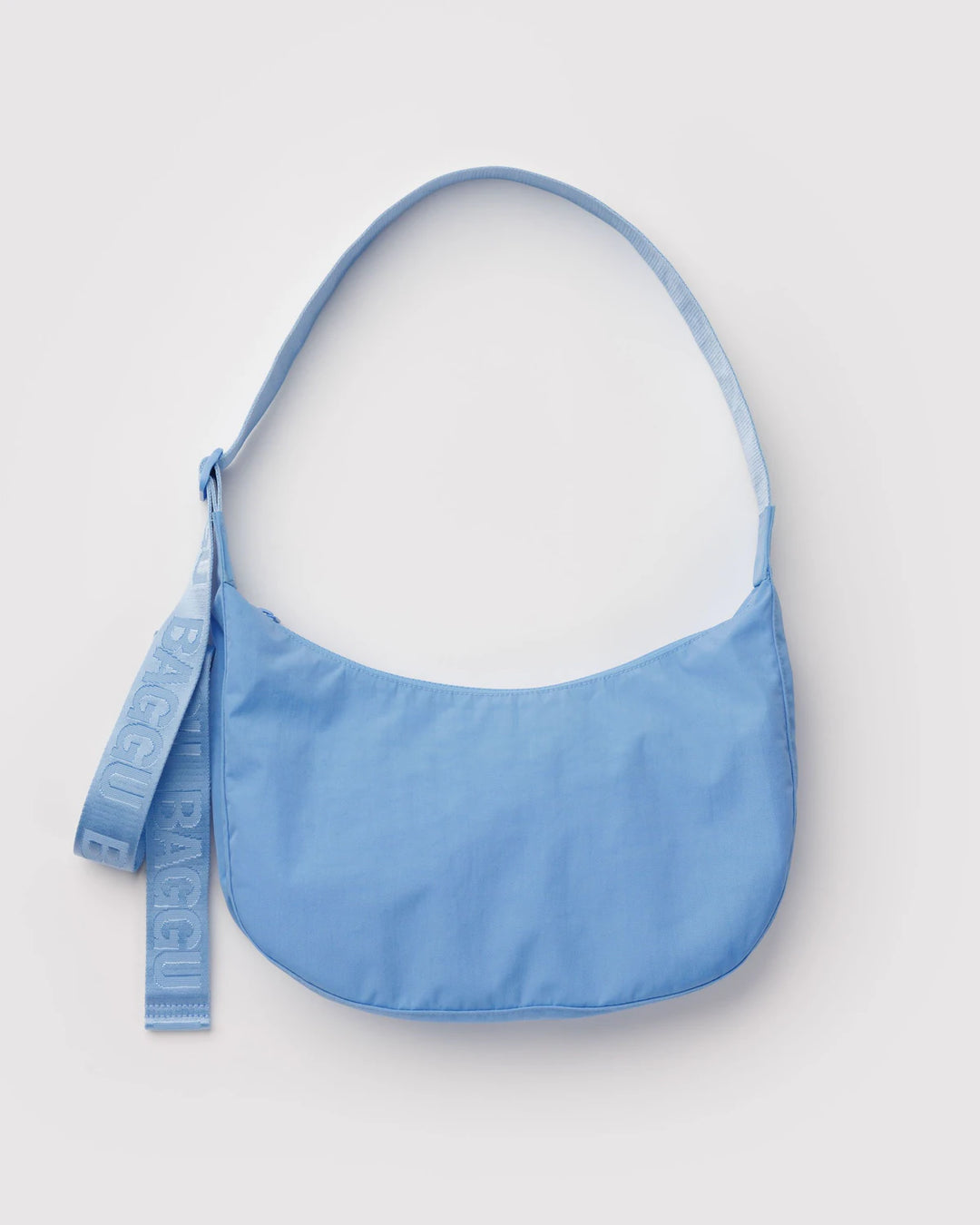 Baggu- Medium Crescent Bag in Piscine