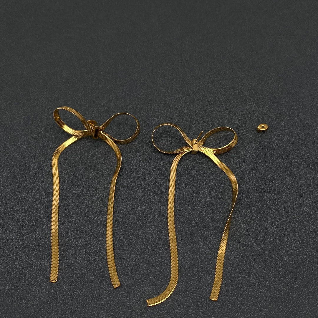 Mio Queena - FGS - Chain Fringe Bow 18K Gold Plated SS Earrings: Golden