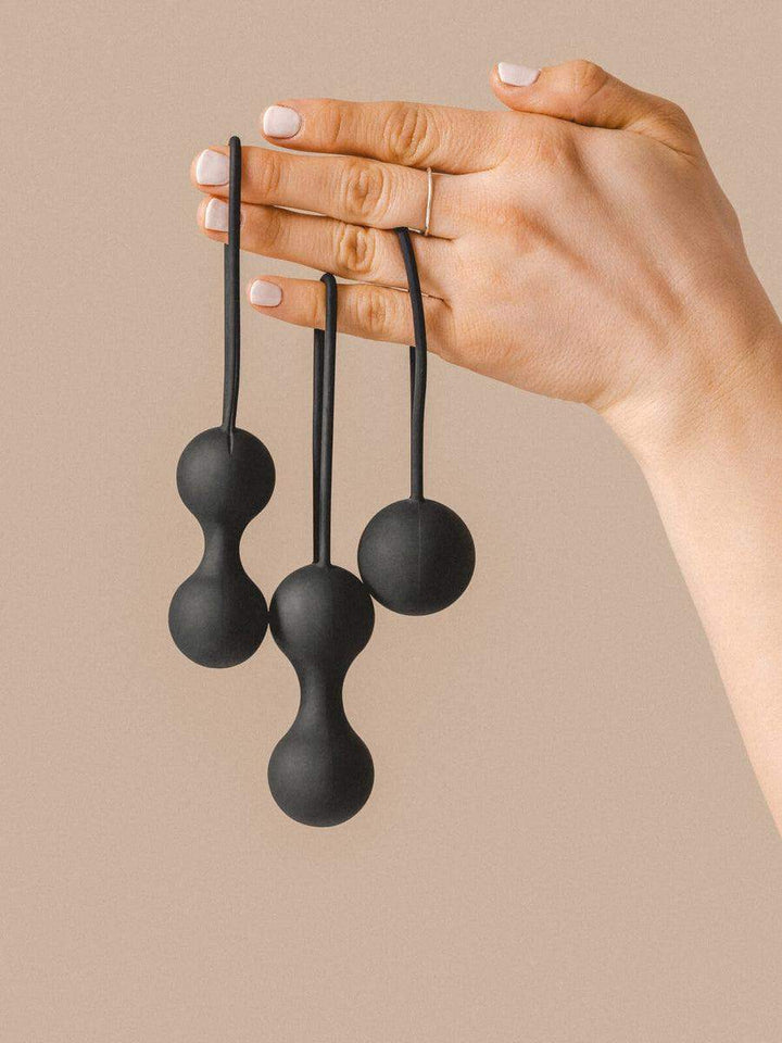 Natural Love Co - Amyris Love balls - Esme and Elodie