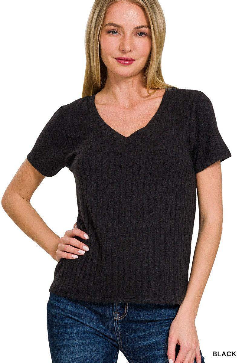 RIBBED SHORT SLEEVE V NECK TOP IN BLACK - Esme and Elodie