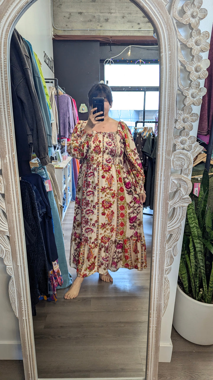Plus Size Oddi Garden Party Maxi Dress in Ivory and Red Pink Floral