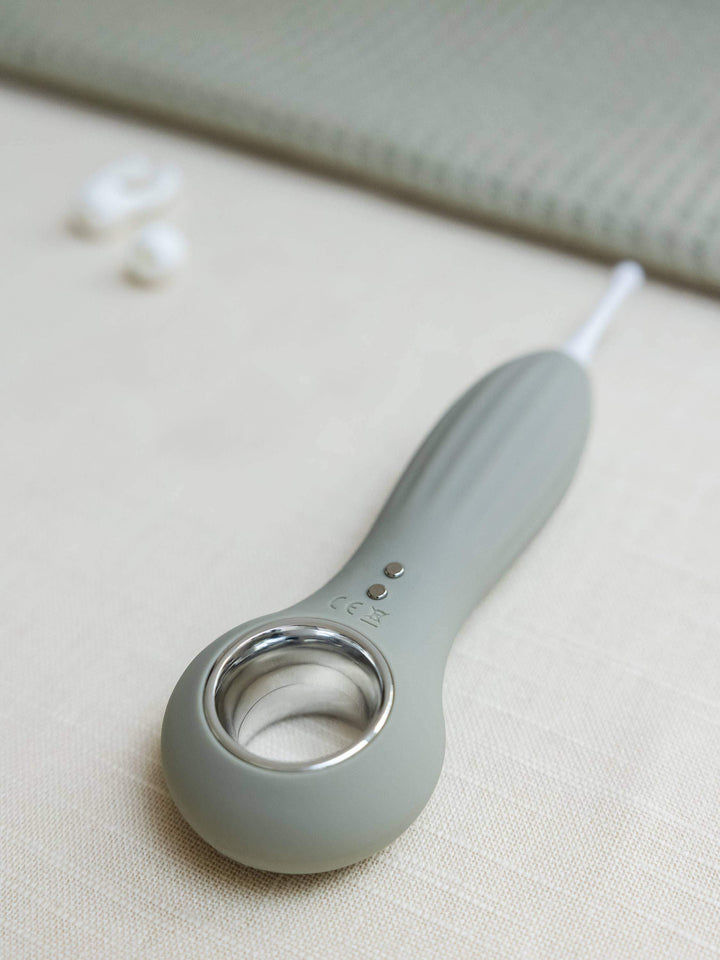 The Natural Love Company - Samphire | Precision Vibrator - Esme and Elodie