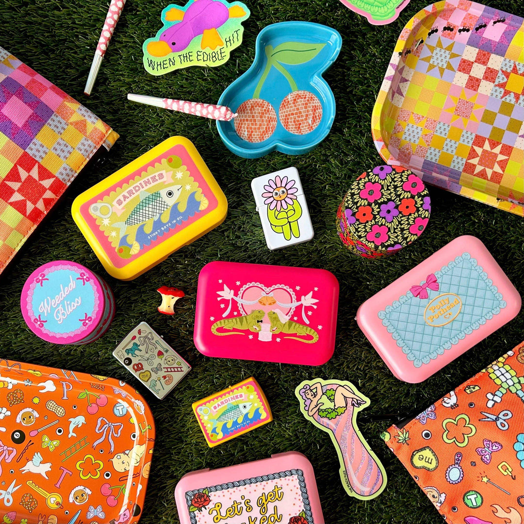 The Peach Fuzz - High Spy Refillable Lighter: Perfect - Esme and Elodie