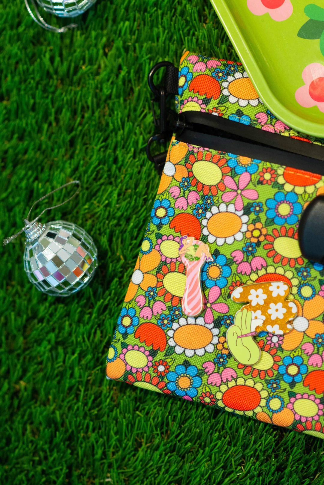 The Peach Fuzz - POTpourri Floral Smell-Proof Stash Bag - Esme and Elodie