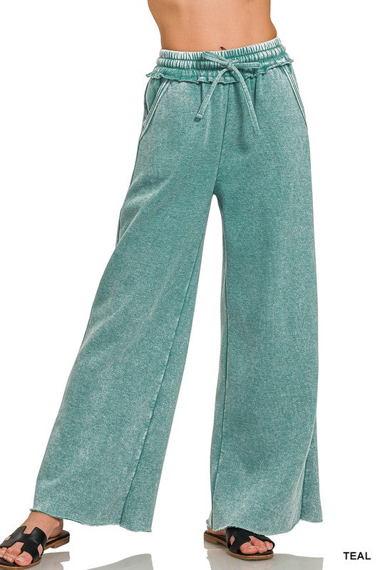 Women ACID WASH FLEECE PALAZZO SWEATPANTS WITH POCKETS in multiple colors - Esme and Elodie